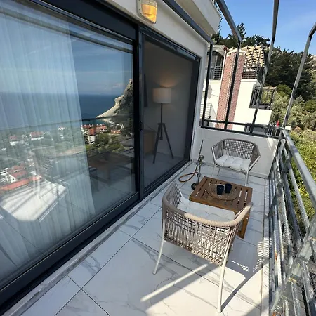 Sweet - Sea View With One Bedroom Lägenhet Turunç