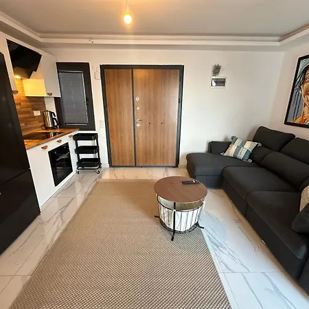 Sweet - Sea View With One Bedroom * טורונץ'